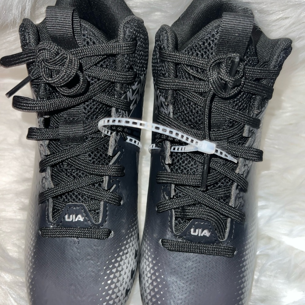 Under Armour Kids Black and Gray Sneakers